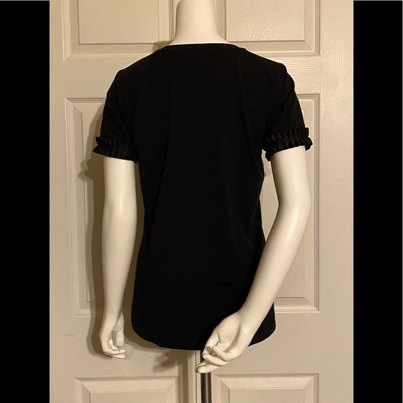EUC Vineyard Vines Short Sleeve Top SZ S Black - Picture 3 of 6
